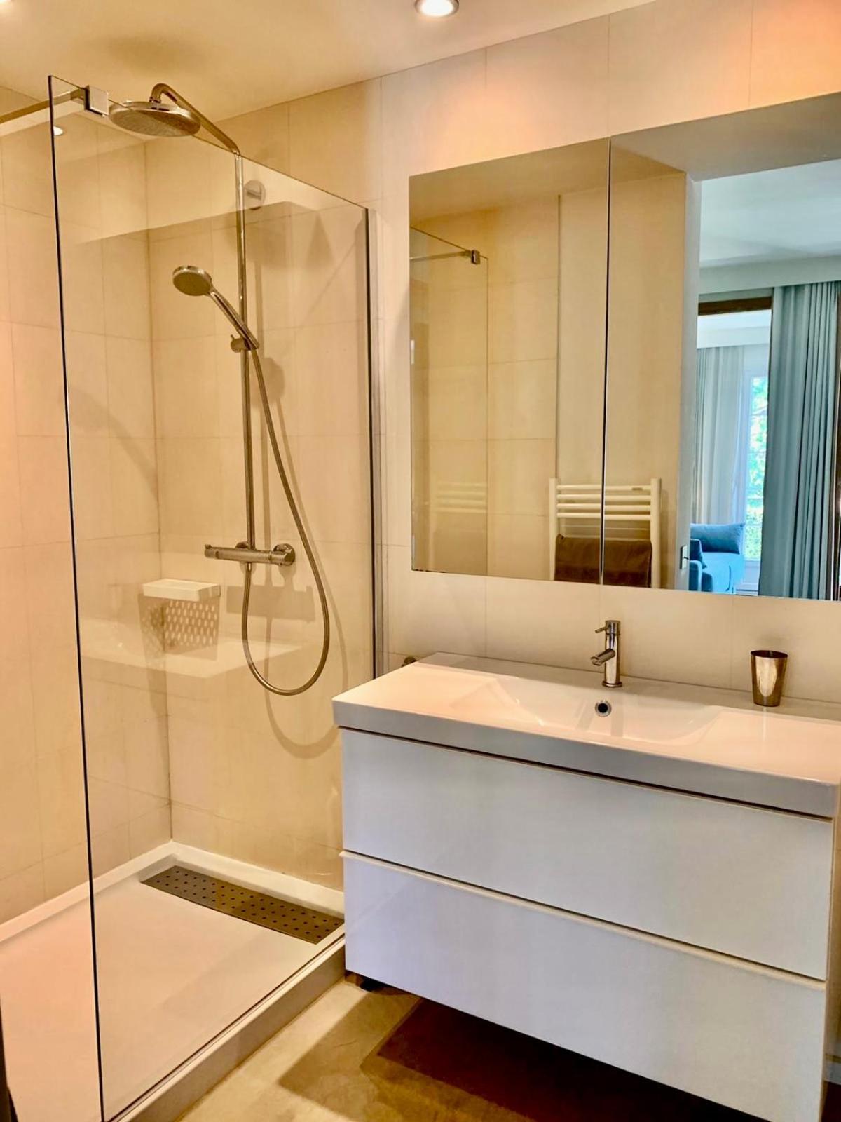 St Tropez T2 Central Сен Тропе Екстериор снимка
